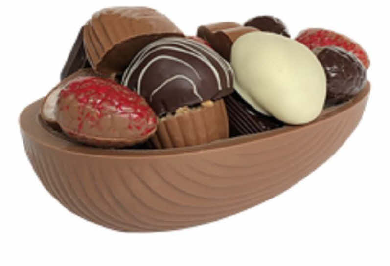 Paasschaal met heerlijke Belgische chocolade bonbons