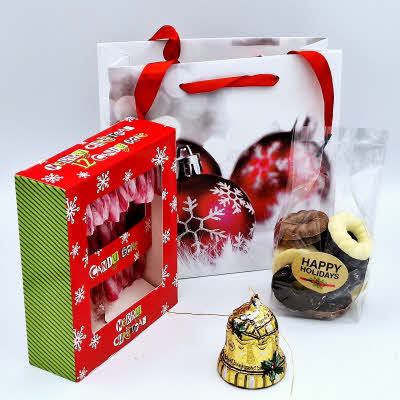 Kersttasje kerstbal gevuld naar wens