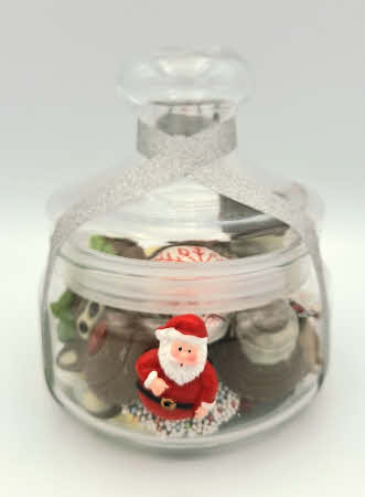 Glazen stolppot 0,25 liter gevuld met 200g Kerstchocolade