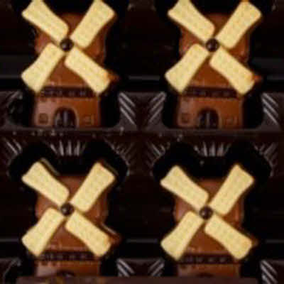 Chocolade molentjes met witte wieken