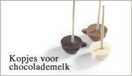 kopjes voor chocolademelk