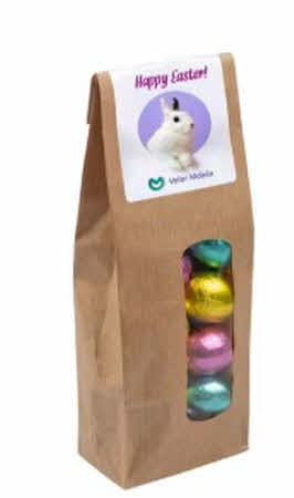 kraftzakje met paaseitjes