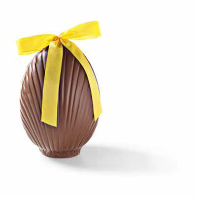 Reuze chocolade Paasei hol 32 cm 880g